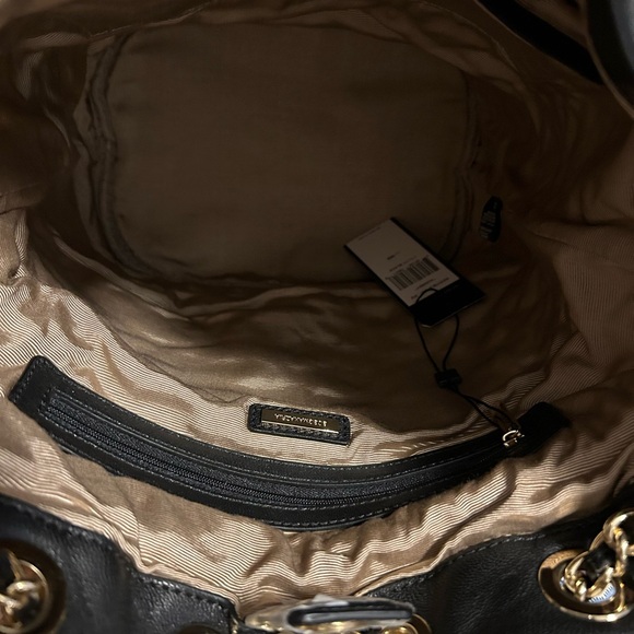 BCBG MAXAZRIA shoulder bag - Picture 16 of 16